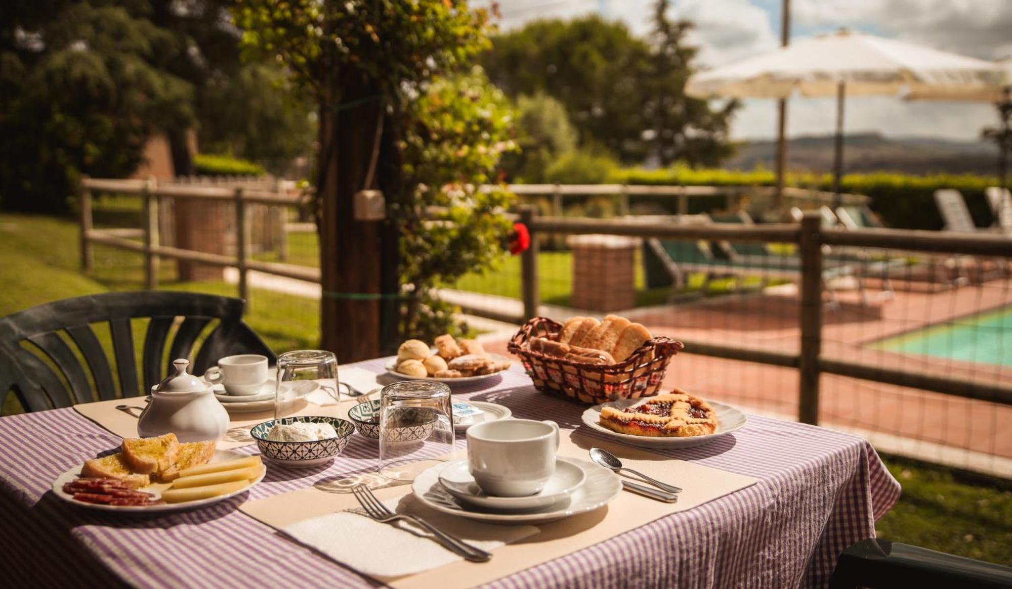 Agriturismo Poggio Alle Calle Saturnia Eksteriør billede